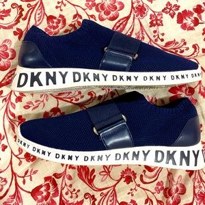 DKNY Platform Logo Sneakers